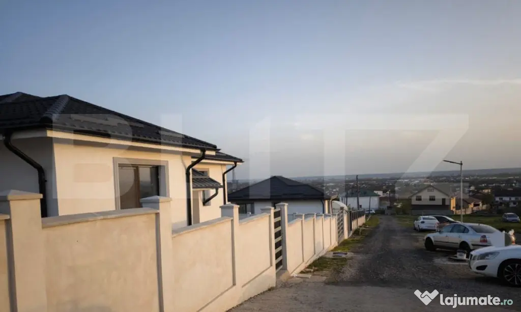 Casa parter la cheie, 85 mp utili si 420 mp, zona panoramica