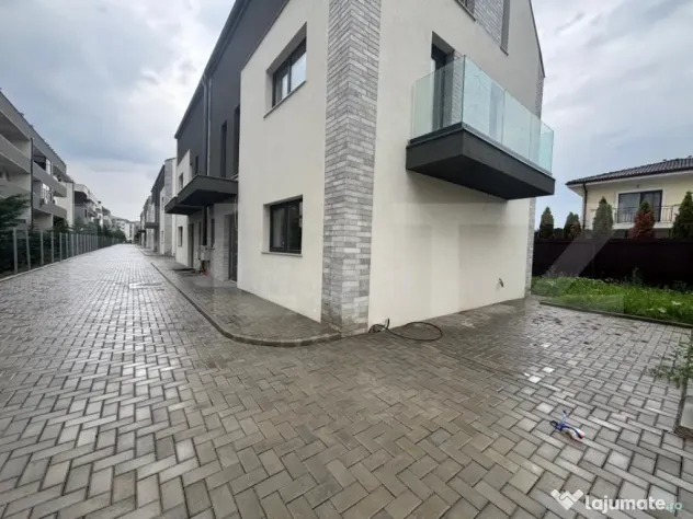 COMISION 0! Duplex 4 camere, 120mp, 200 teren, proiect final