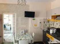 Casa de vanzare, cu 5 camere, 120 mp utili, teren 240 mp, zo