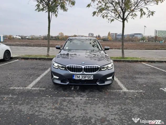 BMW 330i Luxury Line