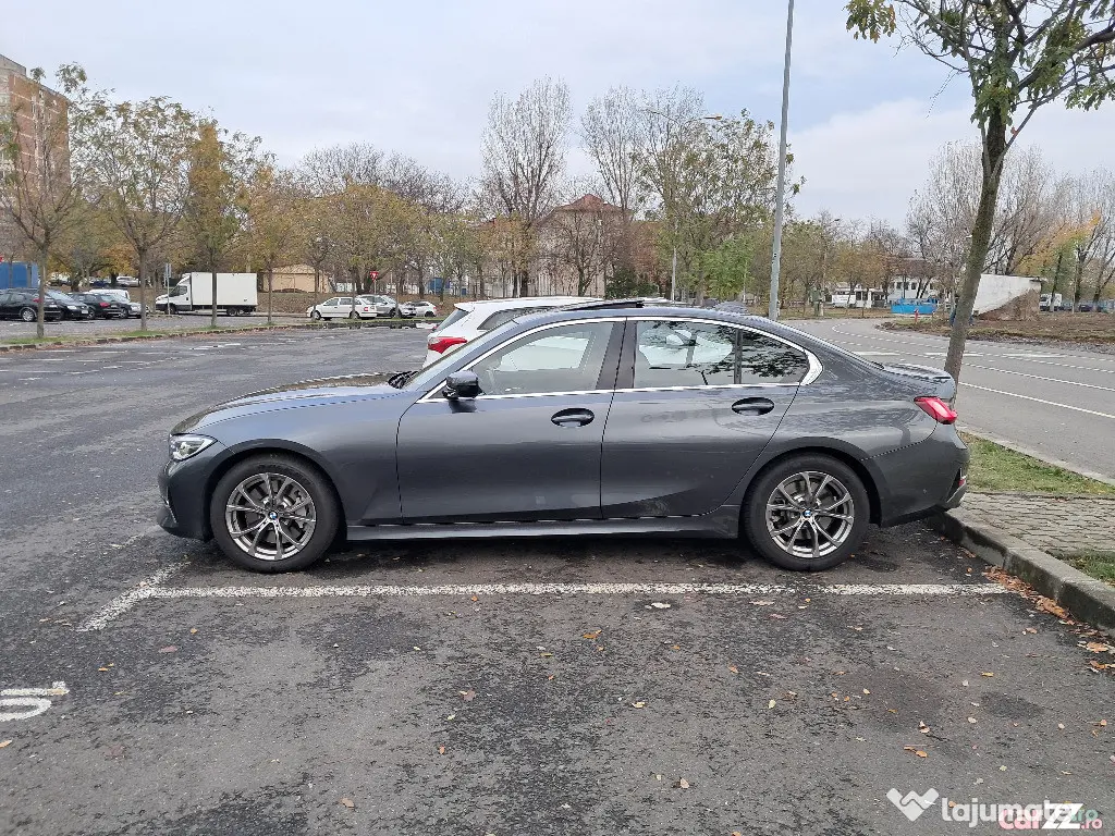 BMW 330i Luxury Line