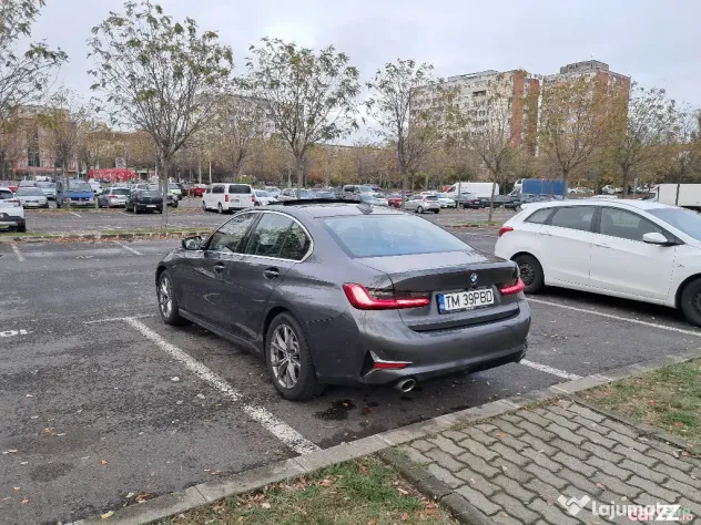 BMW 330i Luxury Line