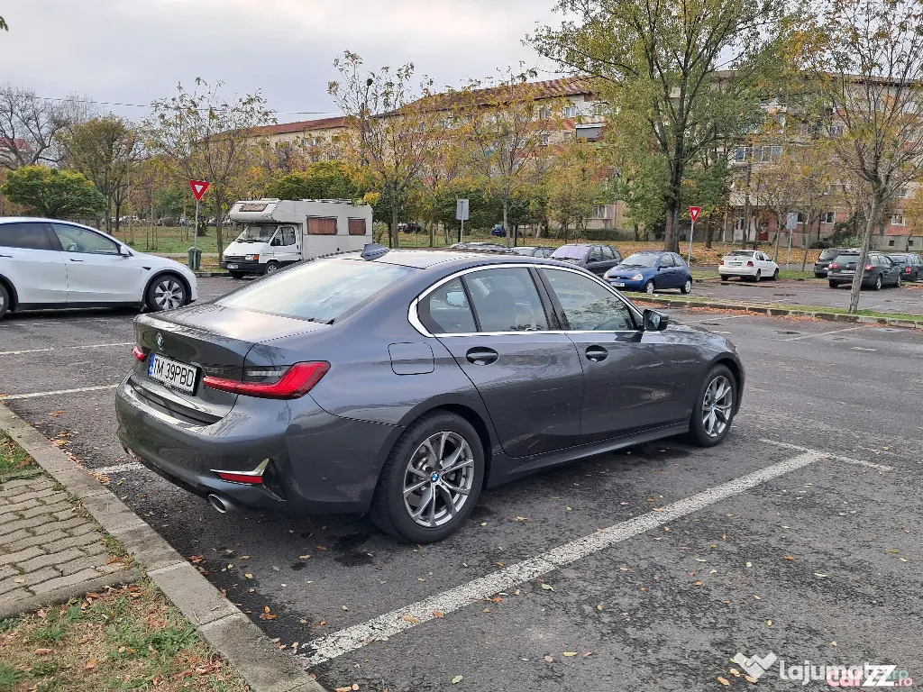 BMW 330i Luxury Line