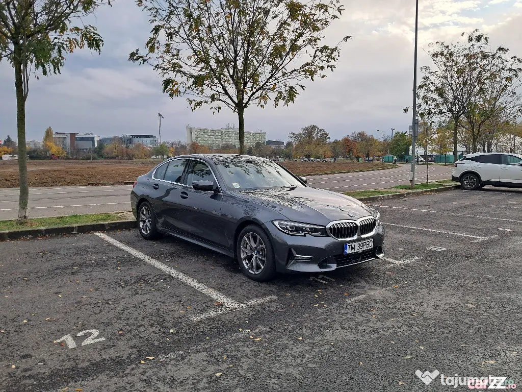 BMW 330i Luxury Line