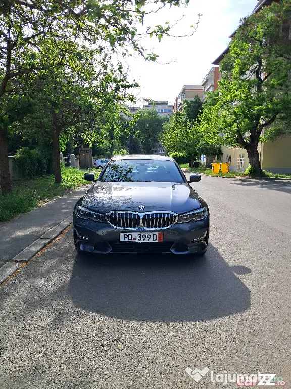 BMW 330i Luxury Line