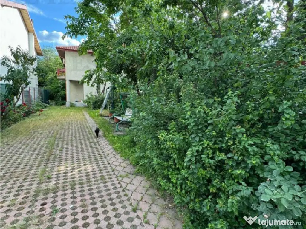 Lac Baneasa, Herastrau , proprietate compusa din 2 vile