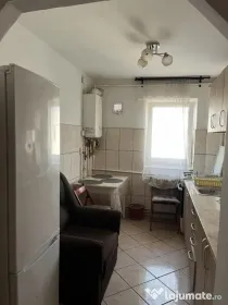 Apartament cu 2 camere, zona Bartolomeu