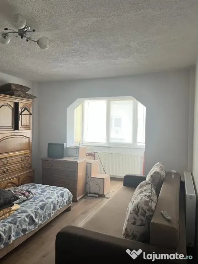 Apartament cu 2 camere, zona Bartolomeu