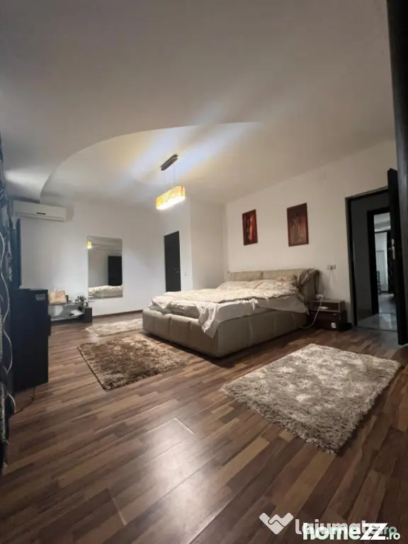 Vila impresionanta P+3, Bulevardul Mamaia, zona Tomis II - Constanta (Constanta)