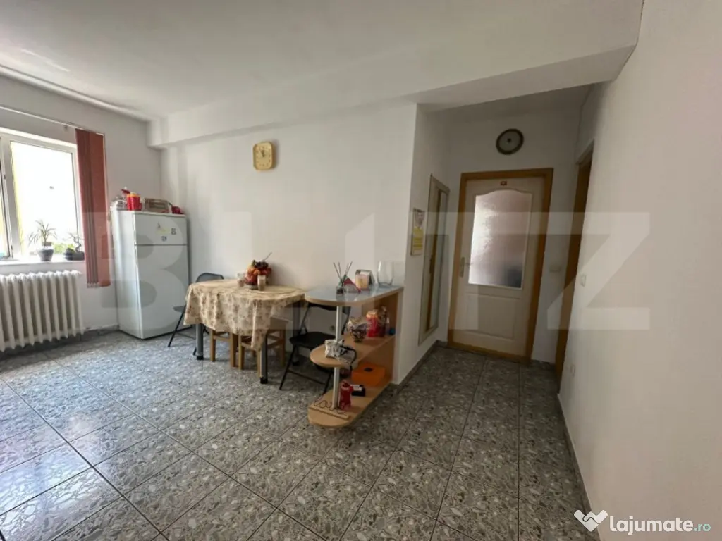 Apartament 1 camera, spatios 44m2, parcare, boxa subsol, Man - Cluj-Napoca (Cluj)