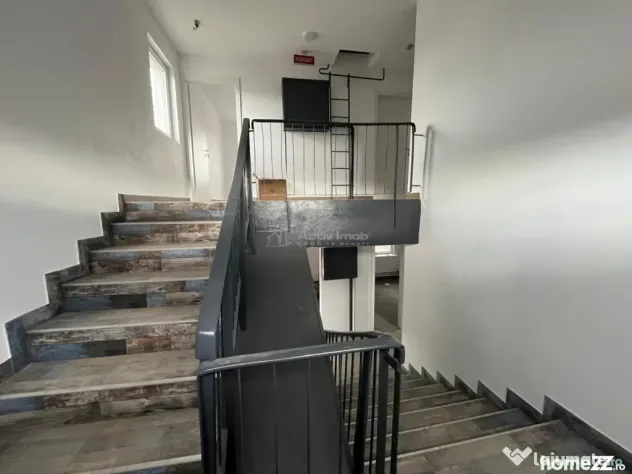 Lugoj, Pensiune 16 Cam., 850 Mp, Renovata Str. Principala - Lugoj (Timis)