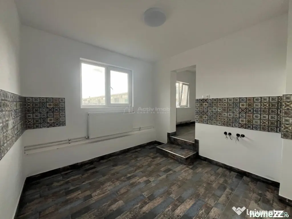 Lugoj, Pensiune 16 Cam., 850 Mp, Renovata Str. Principala - Lugoj (Timis)