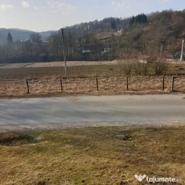 Teren 7000mp Pucioasa - Zona Pitoreasca