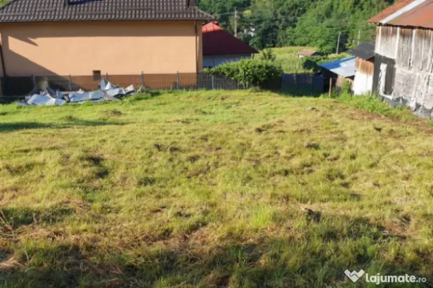 Teren 7000mp Pucioasa - Zona Pitoreasca