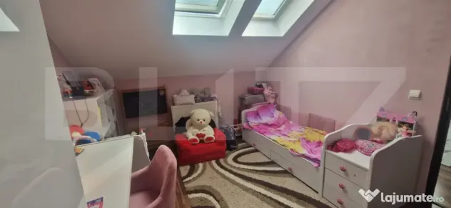 Apartament superb cu scara interioara