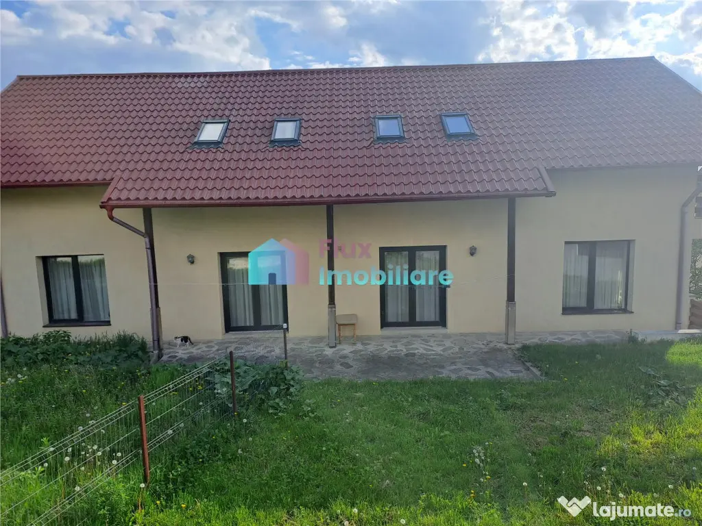 Casa tip duplex în Burdujeni