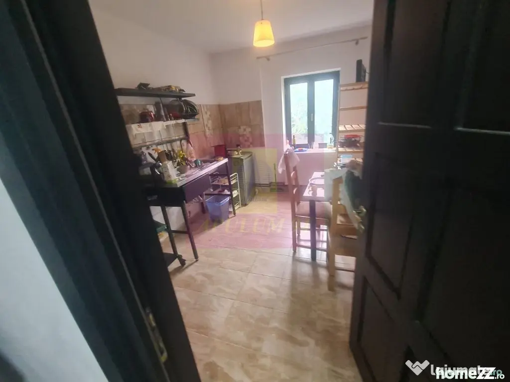 Spatiu comercial de vanzare in Campina - Campina (Prahova)