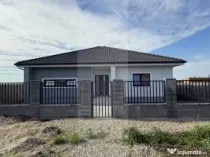 Casă de vânzare, cu 4 camere, 110 mp, zona Săcălaz