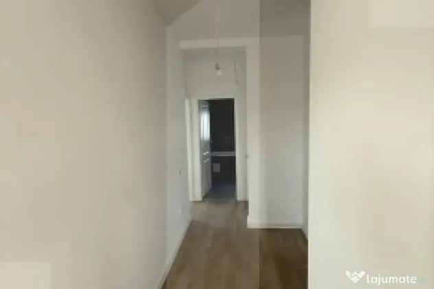 Casă de vânzare, cu 4 camere, 110 mp, zona Săcălaz