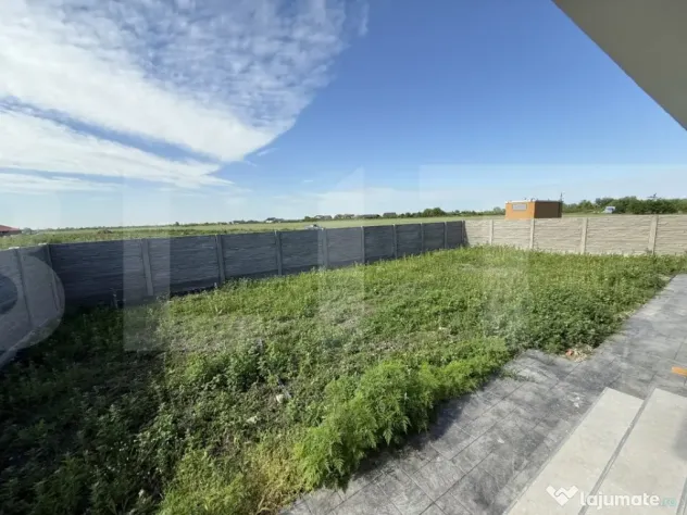 Casă de vânzare, cu 4 camere, 110 mp, zona Săcălaz