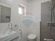 Casă 96 metri pătrați utili – Cartier Valea cu Flori... 