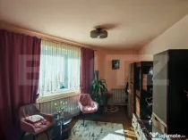 Casa cu 3 camere, 100 mp, zona centrala