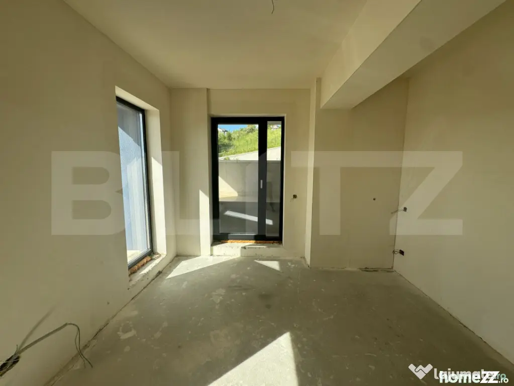 Apartament de vanzare, cu 3 camere, 65 mp, zona Zorilor