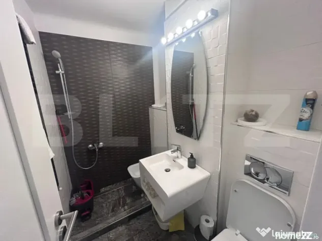 Apartament cu 4 camere, decomandat, etaj 1, 84,45 mp, zona - Craiova (Dolj)