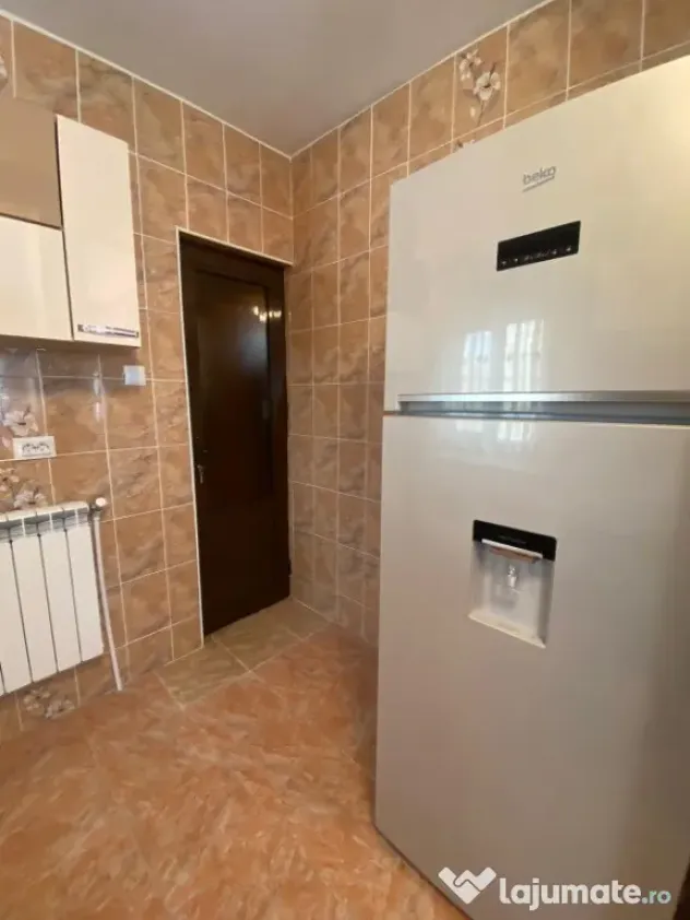 Casă 7 camere, beci 40mp, pod, curte, se acceptă muncitori (firmă)