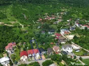 DE VANZARE CASA CU TEREN IN ZONA PREMIUM 