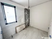 Case insiruite cu 3 camere, toate utilitatile, finalizat la asfalt.