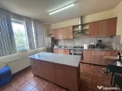 Spatiu de birouri modern, 480mp, 10 locuri de parcare, carti 