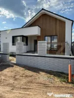 Casă individuală la cheie, 4 camere, zona Cetate - Valea P