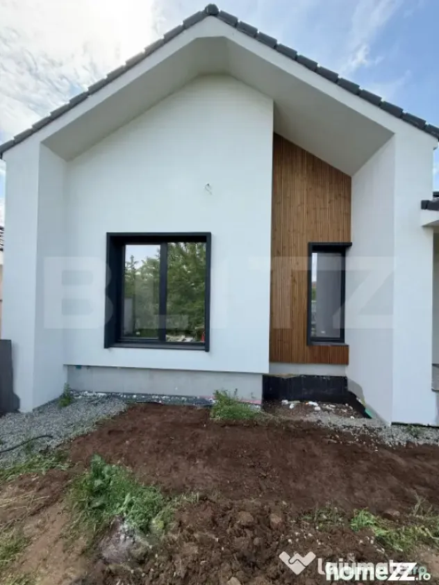 Casă individuală la cheie, 4 camere, zona Cetate - Valea P