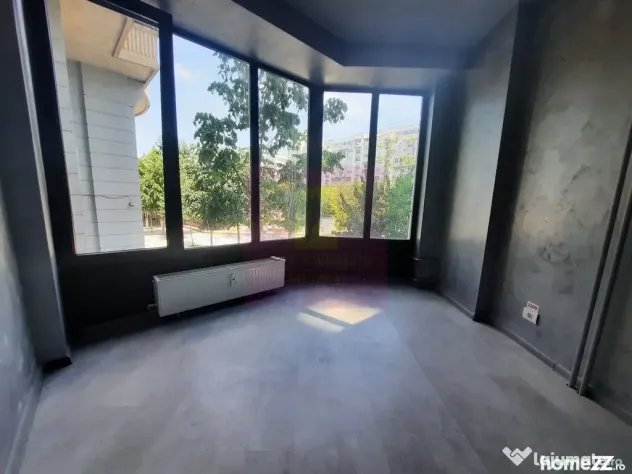 Inchiriere spatiu comercial inzona Decebal