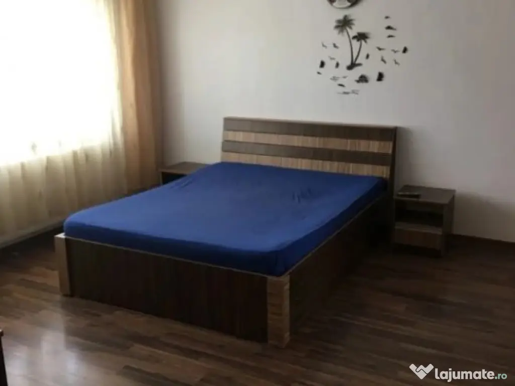 1 camera in zona Dambovita