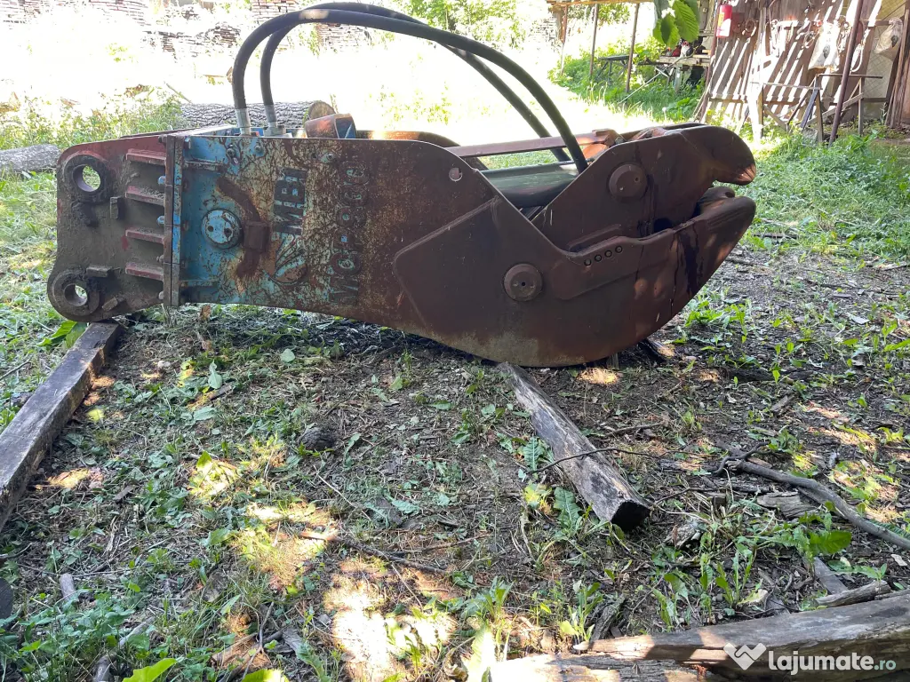 Foarfeca hidraulica demolare / pulverizator beton excavator.
