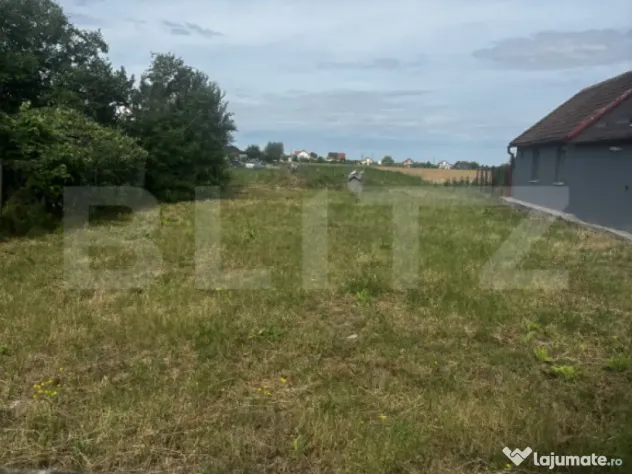 Teren intravilan 1.200 mp , cu PUZ aprobat, zona B-dul Lucia