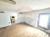 Casa de vanzare pretabila locuinta sau afacere | 13 Septe... 