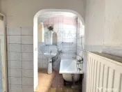 Casa de vanzare pretabila locuinta sau afacere | 13 Septe... 