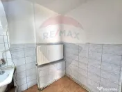 Casa de vanzare pretabila locuinta sau afacere | 13 Septe... 