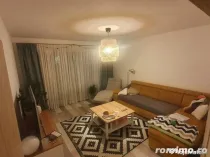3 camere in zona Dambovita