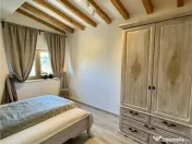 Casa de 4 camere , zona Tractorul 