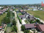 Teren Albesti,, deschidere 26 mp, intre case, imprejmuit- 34 