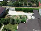 Teren Albesti,, deschidere 26 mp, intre case, imprejmuit- 34 