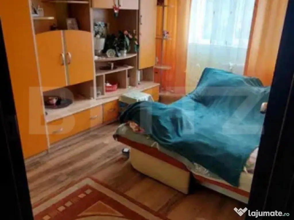 Apartament 3 camere, 64 mp, zona strazii Fabricii de Zahar