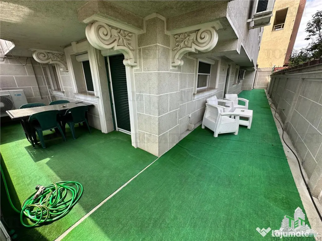 Apartament 4 camere cu terasa de inchiriat in zona Lacului