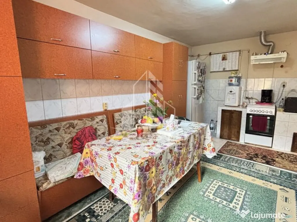 Casa spatioasa, teren 1348 mp, Giarmata - Giarmata (Timis)