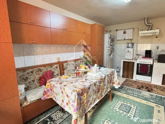 Casa spatioasa, teren 1348 mp, Giarmata - Giarmata (Timis)