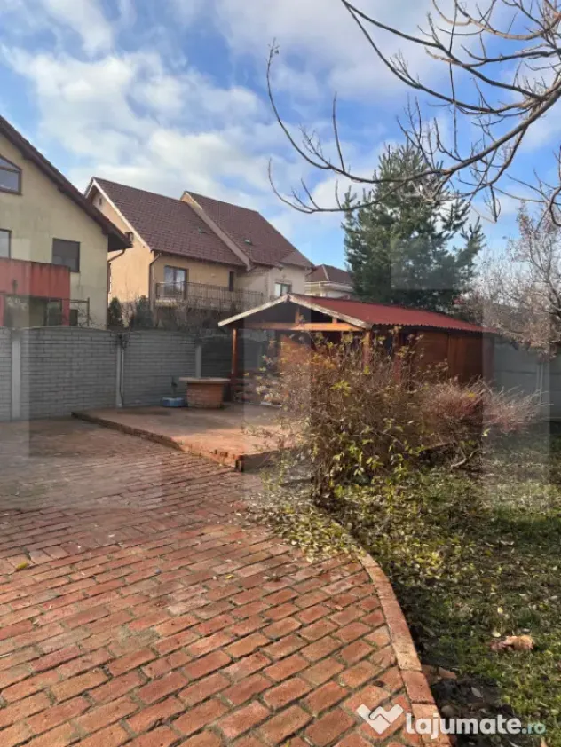 Casă spațioasă, de vanzare, cu 4 camere, 120 mp, zona Sel